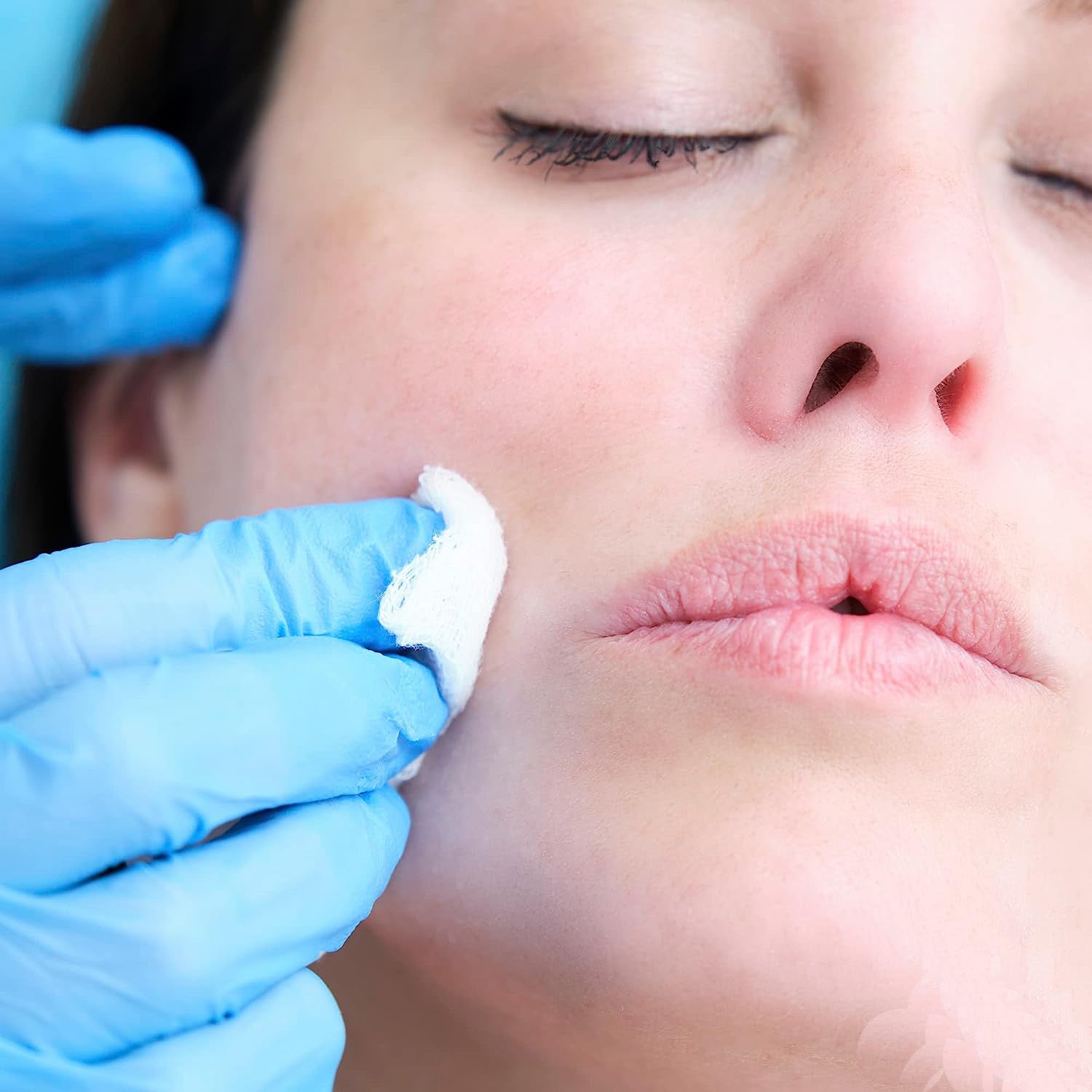 EZ Gauze Wipes.  2 x 2, 100 ct.